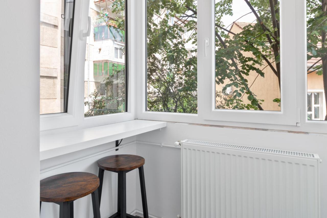 Decebal Flat Apartment Oradea Bagian luar foto